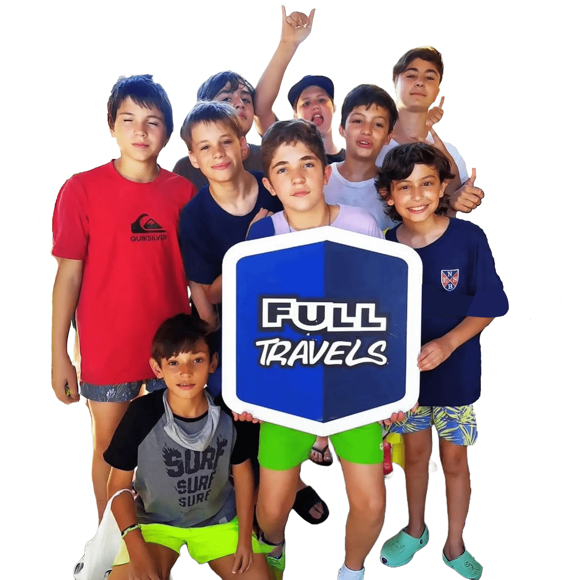 chicos egresados de primaria con full travels
